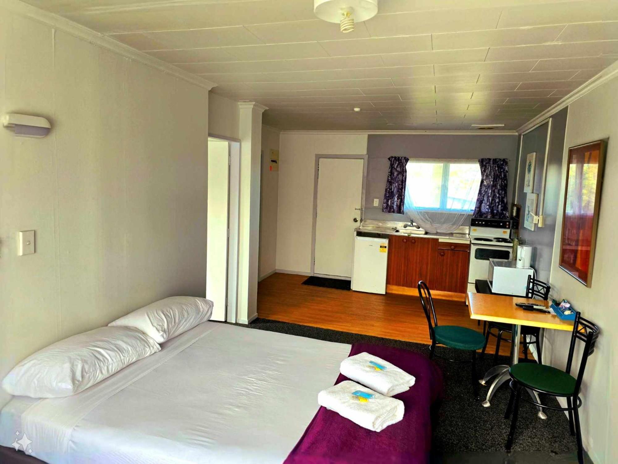 Putaruru Arms Motor Inn Eksteriør bilde