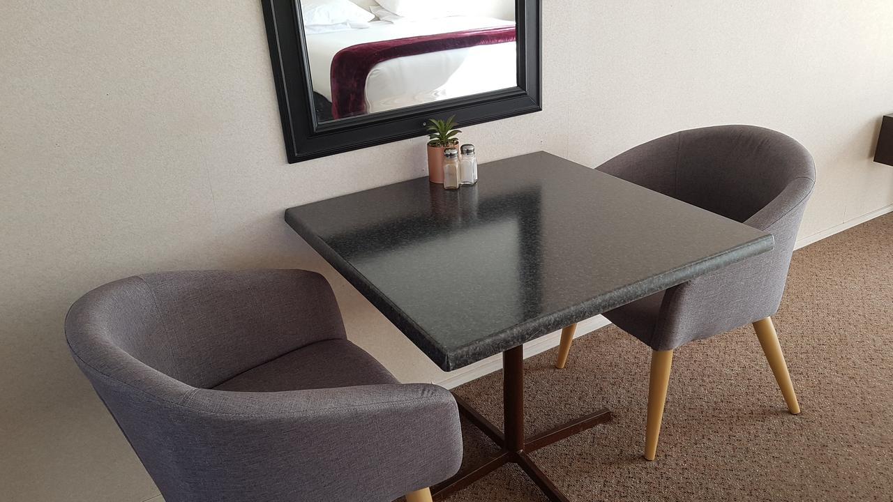 Putaruru Arms Motor Inn Eksteriør bilde
